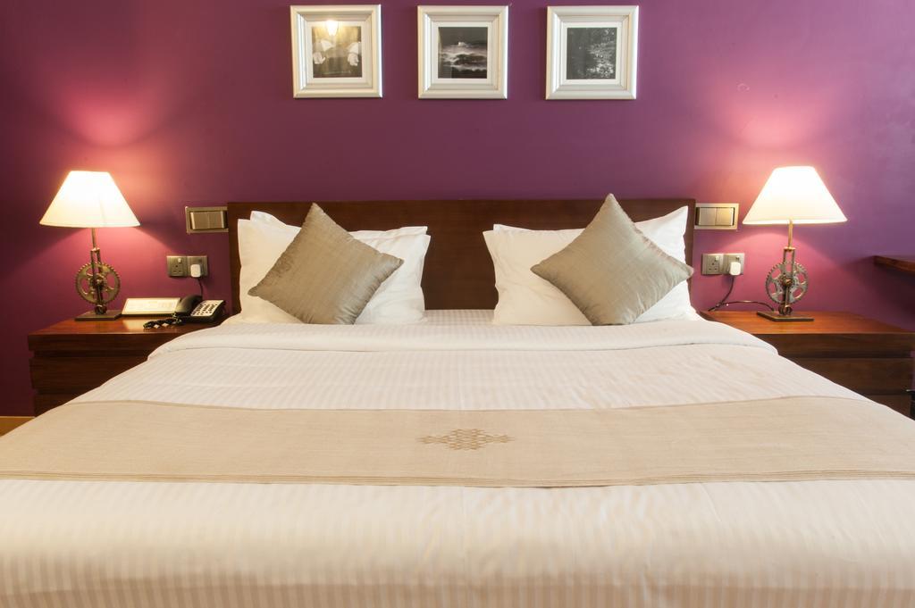 Colombo Court Hotel & Spa Eksteriør bilde