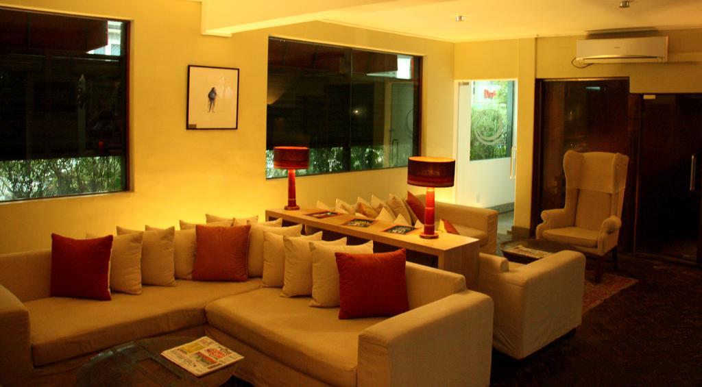 Colombo Court Hotel & Spa Eksteriør bilde